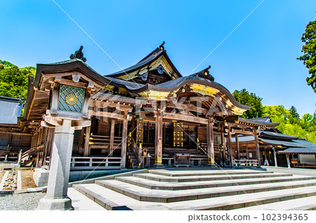 Niigata Yahiko Shrine ~Worship Hall~ 102394365