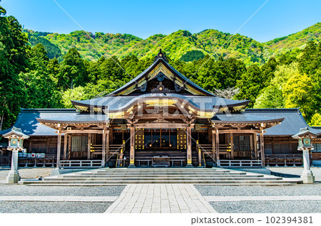 新潟彌彥神社~拜堂~ 新潟彌彥神社~拜堂~ 102394381