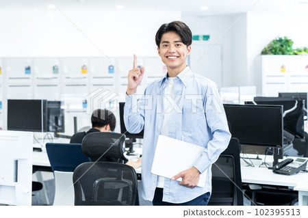 Business person working in the office Business person working in the office 102395513