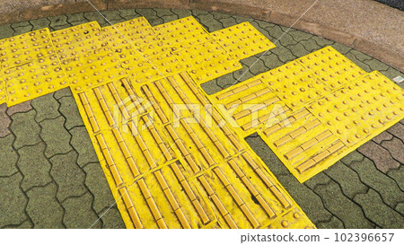 視障人士導路塊景觀 102396657