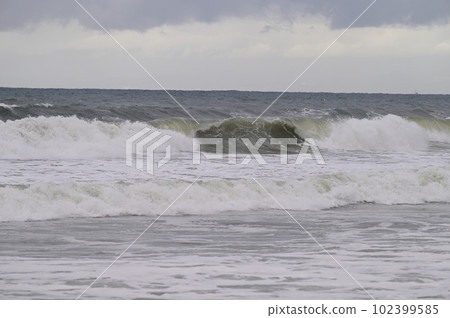 wave image wave image 102399585