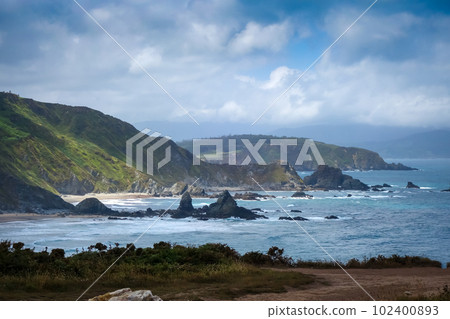 Ortigueira cliffs and atlantic ocean, Galicia, Spain Ortigueira cliffs and atlantic ocean, Galicia, Spain 102400893