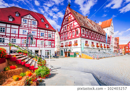 Nordlingen, Germany. Charming old city in Bavaria, Swabia. Marktplatz, autumn season. 102403257