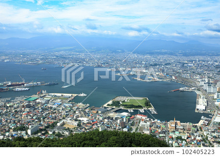 從函館山眺望函館市 從函館山眺望函館市 102405223