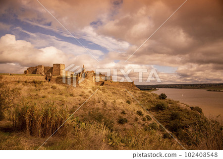 PORTUGAL ALENTEJO JUROMENHA 102408548