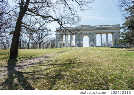 The colonnade on Rajstna is a romantic classicist gloriet near Valtice town, Czech Republic 102410318
