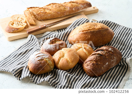 Various bread 102412256