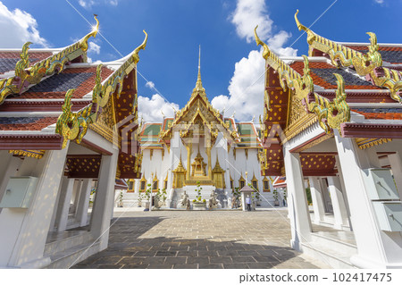 The Chakri Maha Prasat Throne Hall in Wat Pra Kaeo ,Thailand 102417475