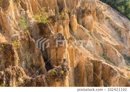 德島_世界三大壯觀之一的阿波土柱景觀 德島_世界三大壯觀之一的阿波土柱景觀 102421192
