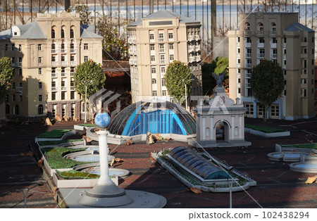 Kyiv, Ukraine November 11, 2021: Museum of Miniatures - Kyiv central street Khreshchatyk Kyiv, Ukraine November 11, 2021: Museum of Miniatures - Kyiv central street Khreshchatyk 102438294