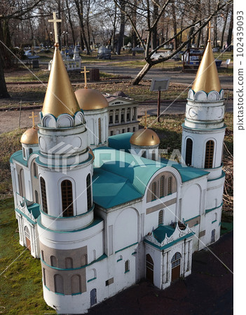 Kyiv, Ukraine November 11, 2021: Spaso-Preobrazhensky Cathedral - Museum of Miniatures in Kyiv Kyiv, Ukraine November 11, 2021: Spaso-Preobrazhensky Cathedral - Museum of Miniatures in Kyiv 102439093