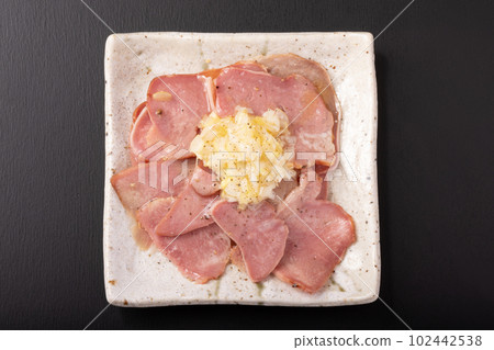 蔥鹽豬舌 102442538