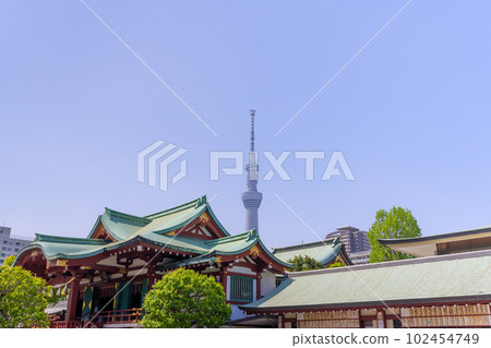 Koto Ward, Tokyo Kameido Tenjin Shrine and Tokyo Skytree 102454749