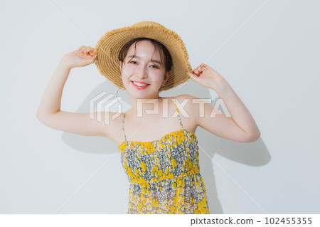 Summer skin care 102455355