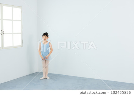 兒童芭蕾課 兒童芭蕾課 102455836