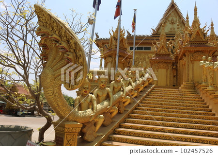 Cambodia, Phnom Penh, Golden Temple Cambodia, Phnom Penh, Golden Temple 102457526
