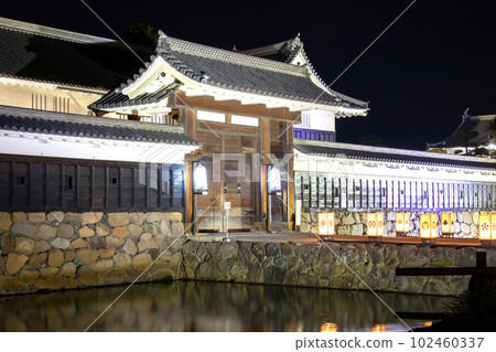 Black Gate of Matsumoto Castle lit up Black Gate of Matsumoto Castle lit up 102460337