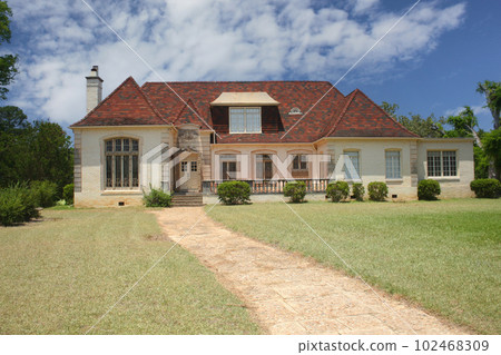 Historic Victorian Mansion Located in Rural East Texas Historic Victorian Mansion Located in Rural East Texas 102468309