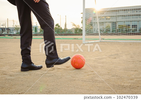 soccer ball    102470339