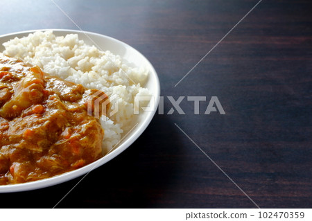 Curry rice with melted ingredients Curry rice with most of the ingredients melted 除了土豆 Curry rice with melted ingredients Curry rice with most of the ingredients melted 除了土豆 102470359