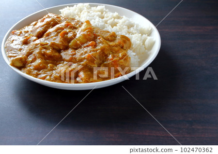 Curry rice with melted ingredients Curry rice with most of the ingredients melted 除了土豆 Curry rice with melted ingredients Curry rice with most of the ingredients melted 除了土豆 102470362
