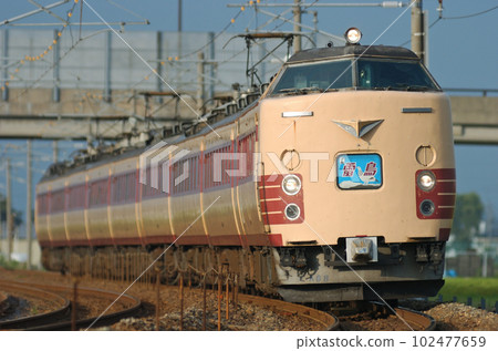 北陸本線加賀-笠間-三河JR西485系列A08編隊(京都)雷長 北陸本線加賀-笠間-三河JR西485系列A08編隊(京都)雷長 102477659