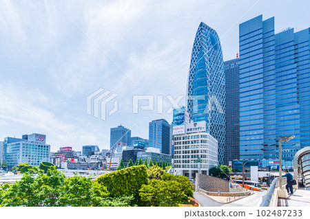 [東京]新宿站西口的風景 102487233