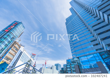 [東京]新宿站西口的風景 102487241