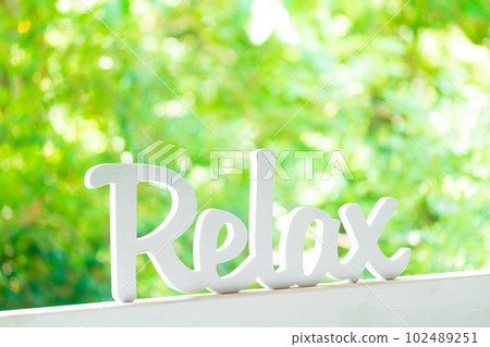 在綠色中放鬆 102489251