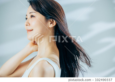 護髮女性治療 102490337