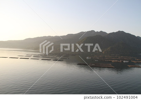 俯瞰秋宮島的春日 俯瞰秋宮島的春日 102491004