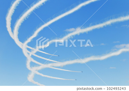 Forming flight of Blue Impulse Forming flight of Blue Impulse 102493243