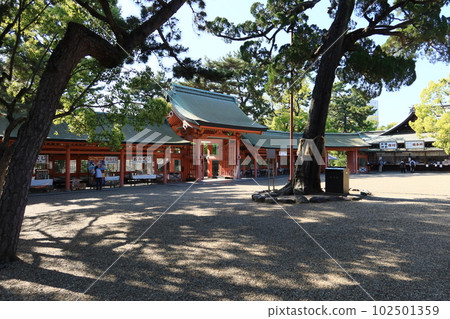 日本大阪住吉大社院區和入口門的風景 102501359
