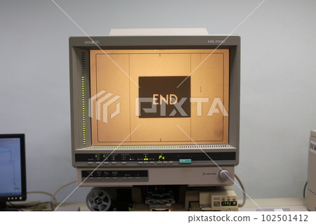 the end of microfilm 102501412