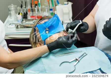 Restoration chewing surface with photopolymer 102504674