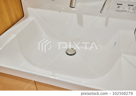 盥洗台、新建築、水龍頭、水槽 盥洗台、新建築、水龍頭、水槽 102508279