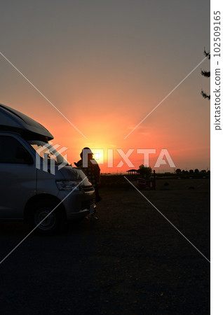 Evening campsite, camper, Instagrammable girl 102509165