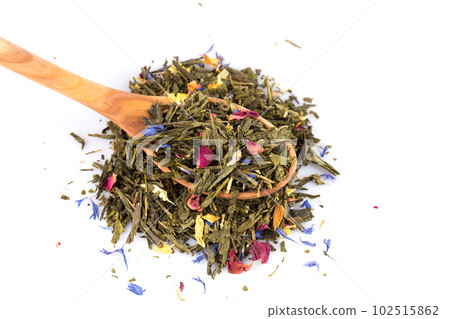 Flavoured green tea isolated Flavoured green tea isolated 102515862