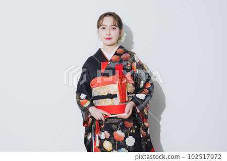 Black furisode bride 102517972