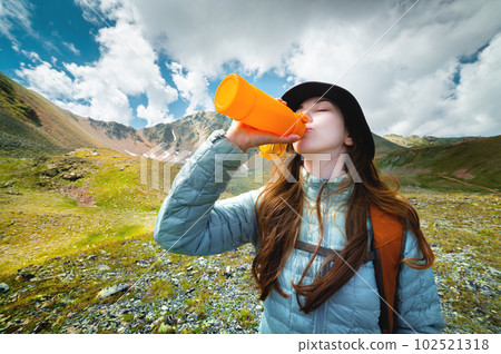 Water Bottles — Women in the Mountains