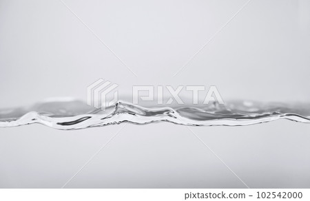 水面 102542000