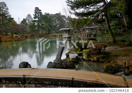 Kanazawa Cultural Property Designated Garden Special Place of Scenic Beauty Kenrokuen Kotoji Lantern 102546418