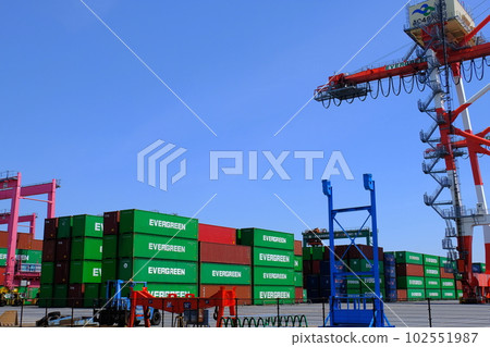 青海集裝箱碼頭 102551987