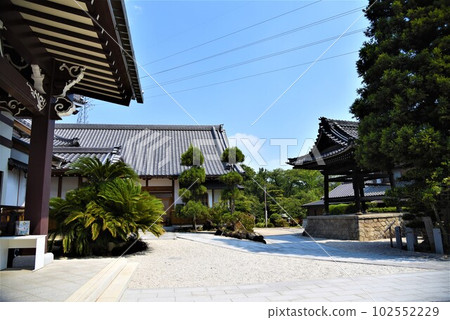 Chofuku-ji Temple, which enshrines Imagawa Matsui, an ancient temple located in the old battlefield of Okehazama 102552229