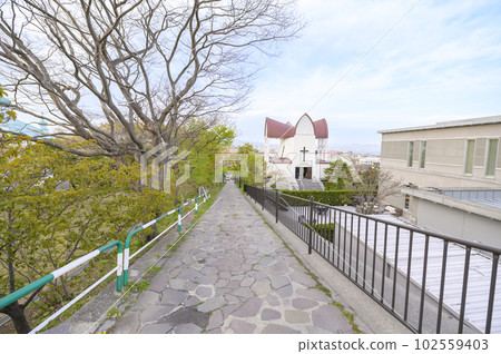 Golden Week Hakodate Chacha climbing 102559403