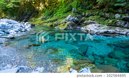 Yasui Valley（Niyodo Blue）：Suishobuchi 102564895