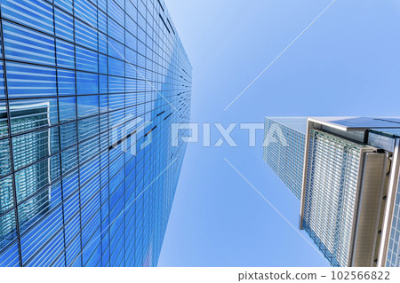 澀谷區，東京澀谷地標摩天大樓澀谷爭奪廣場和澀谷 Hikarie 102566822