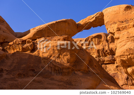 Burdah Rock Bridge, Wadi Rum, Jordan 102569040