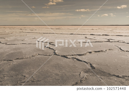 Broken soil in the bed of a salt mine, La Pampa, Argentina Broken soil in the bed of a salt mine, La Pampa, Argentina 102571448
