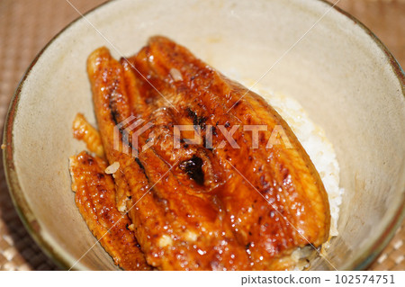 Unadon Unadon 102574751